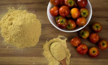 Acerola powder: how manufacturers use this ingredient